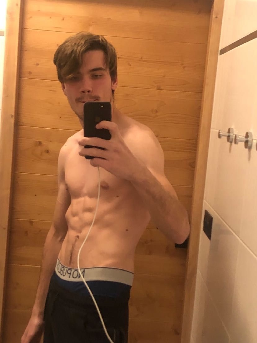 Profil de Renaud, 23 ans, Cul Belgique à Hastière