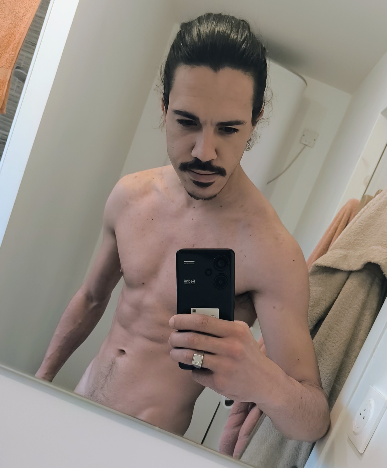 Profil de Yunes, 30 ans, Cul Belgique à Messancy