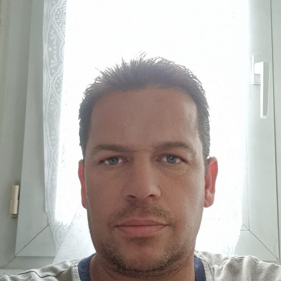 Profil de Salifou, 50 ans, Cul Belgique à Courcelles