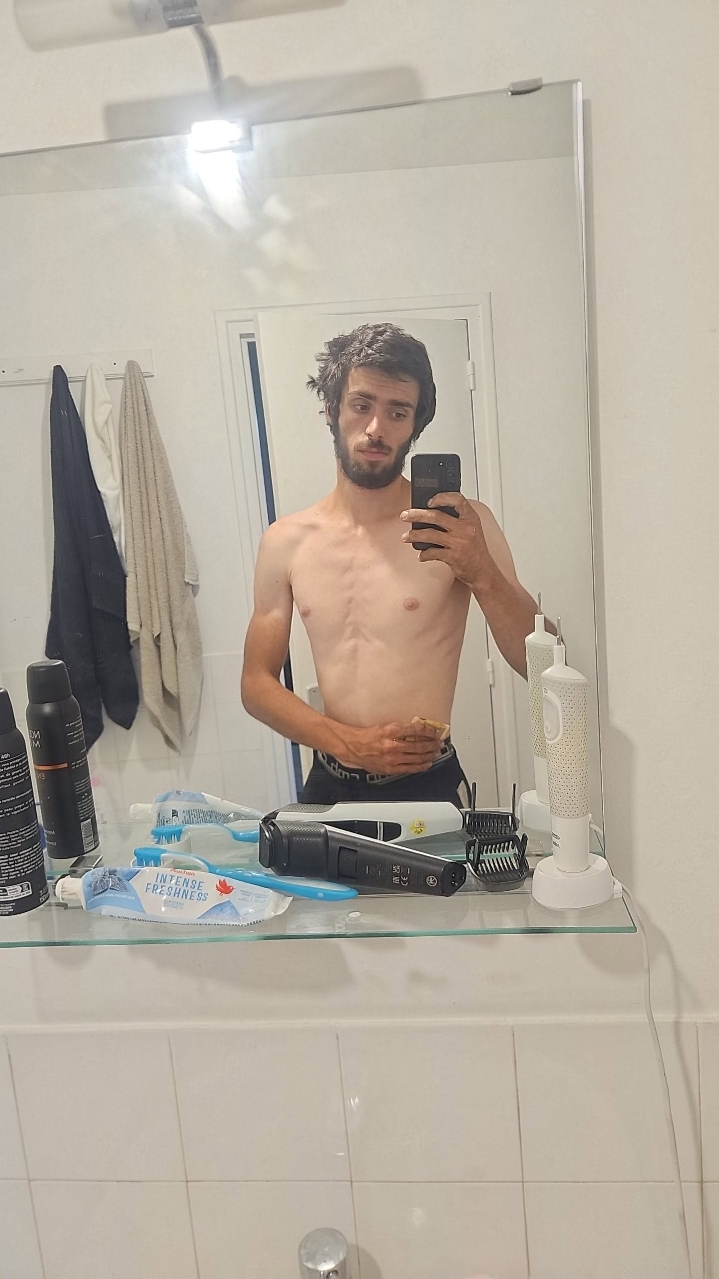 Profil de Benoît, 19 ans, Cul Belgique à Doische